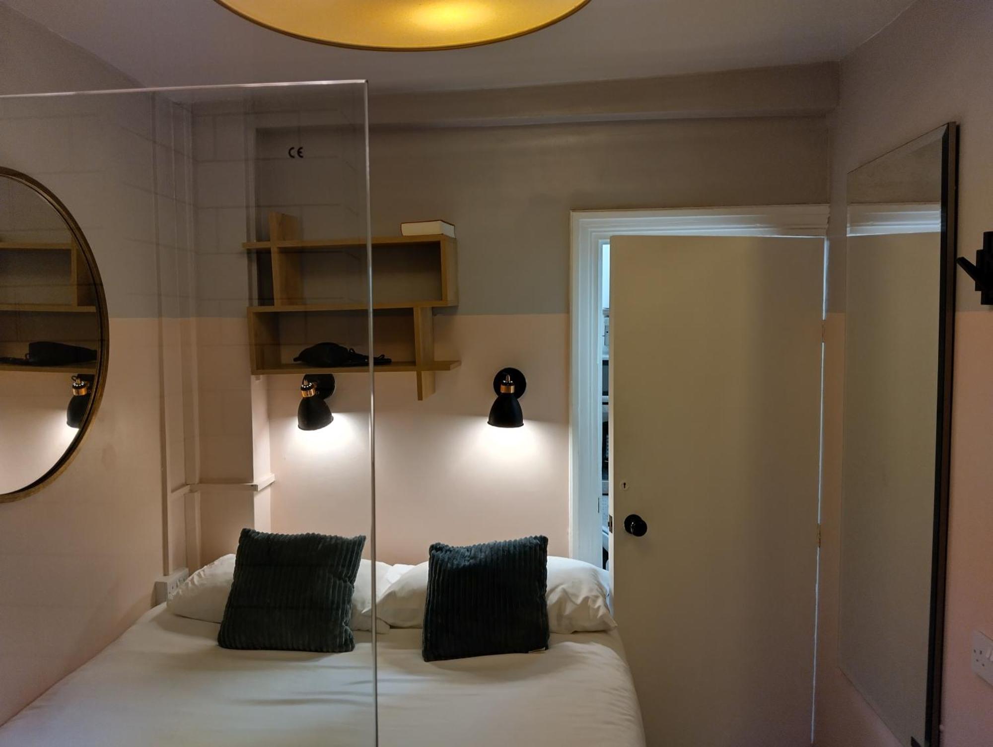Tiny Space Zone 1 Appartamento Londra